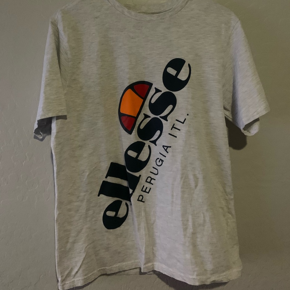 Ellesse t shirt